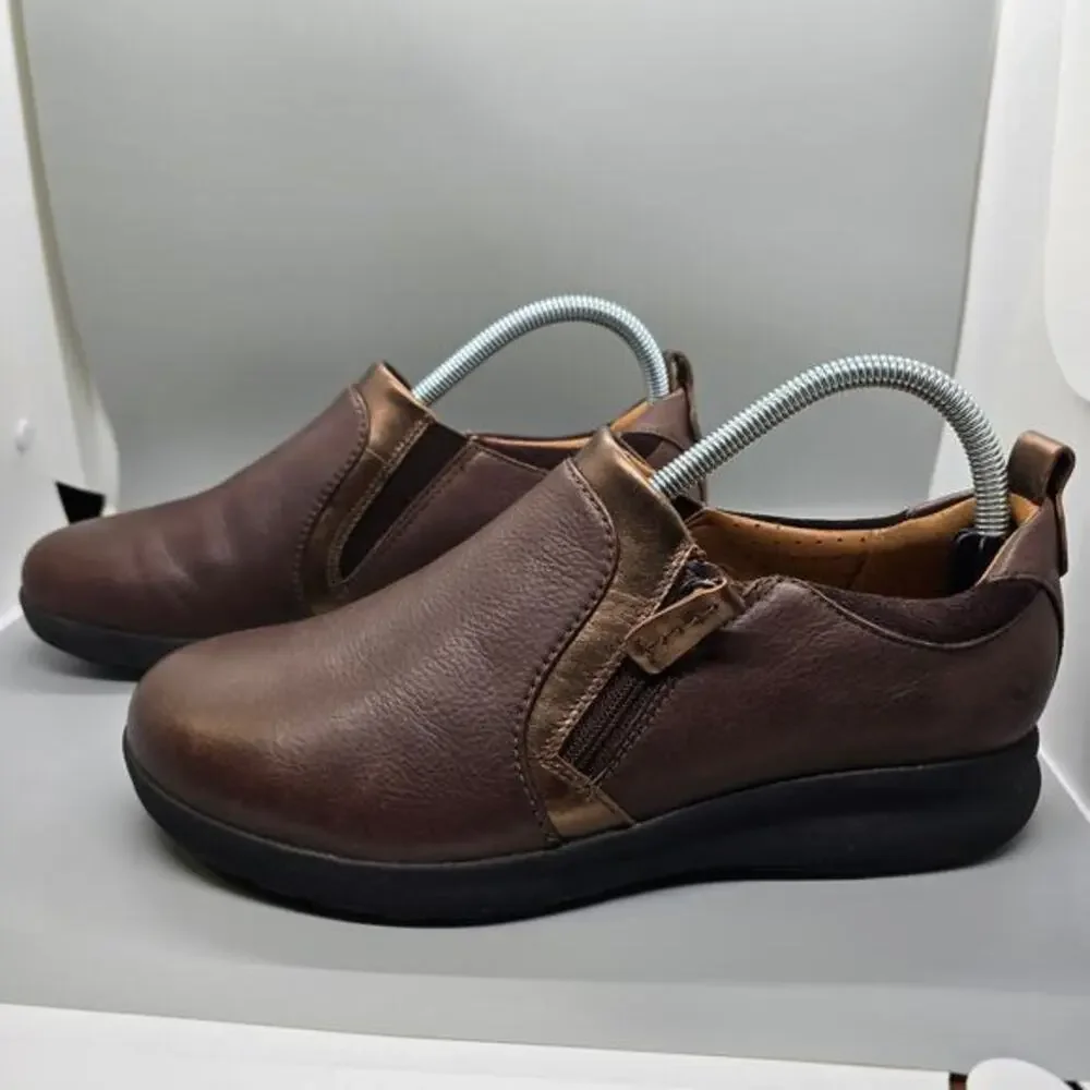 Clarks Unstructured Un Adorn Zip Sneaker-Brown-Women's 8M‎